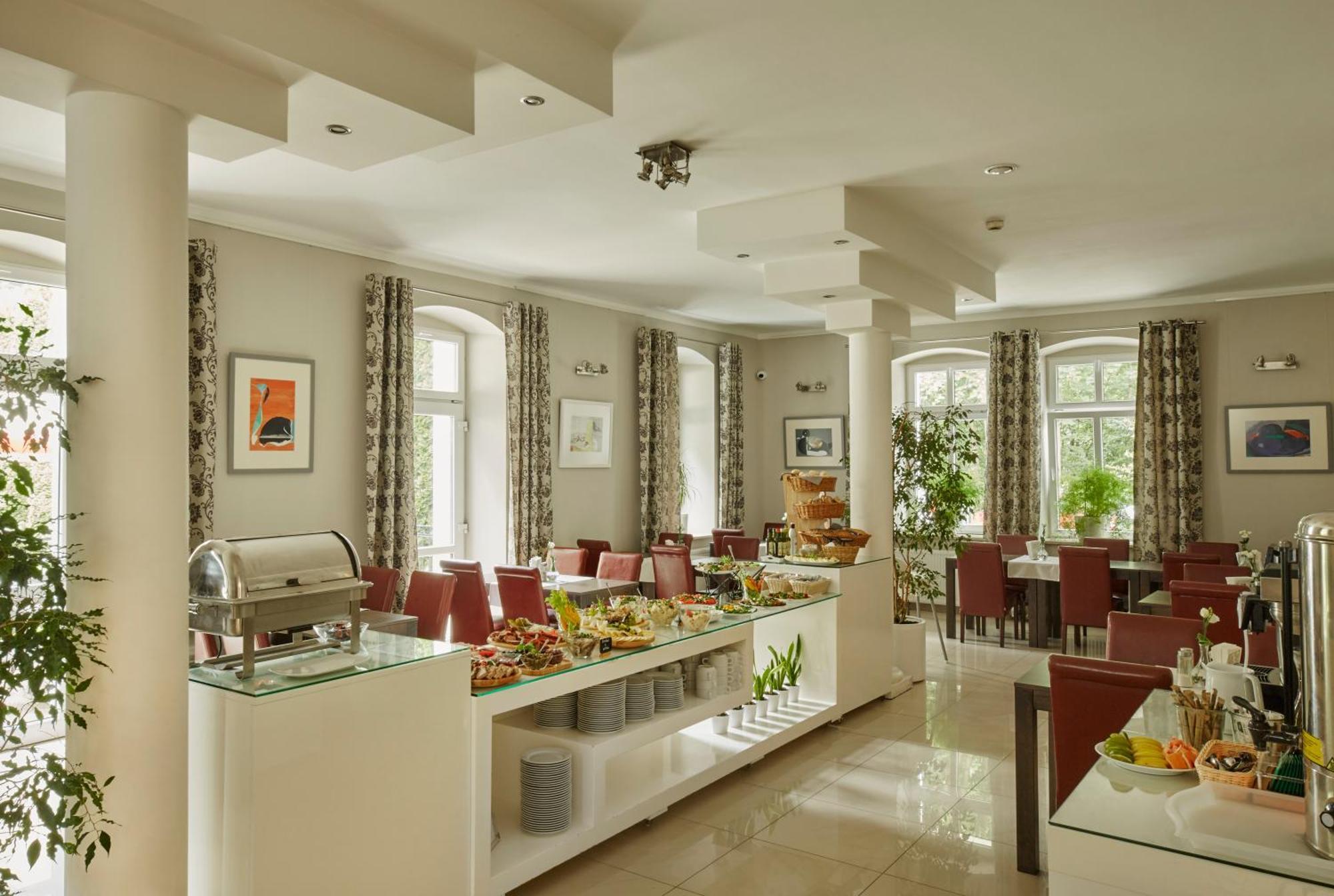 Impresja Art Resort ดุสนิกิ สดรอย ภายนอก รูปภาพ