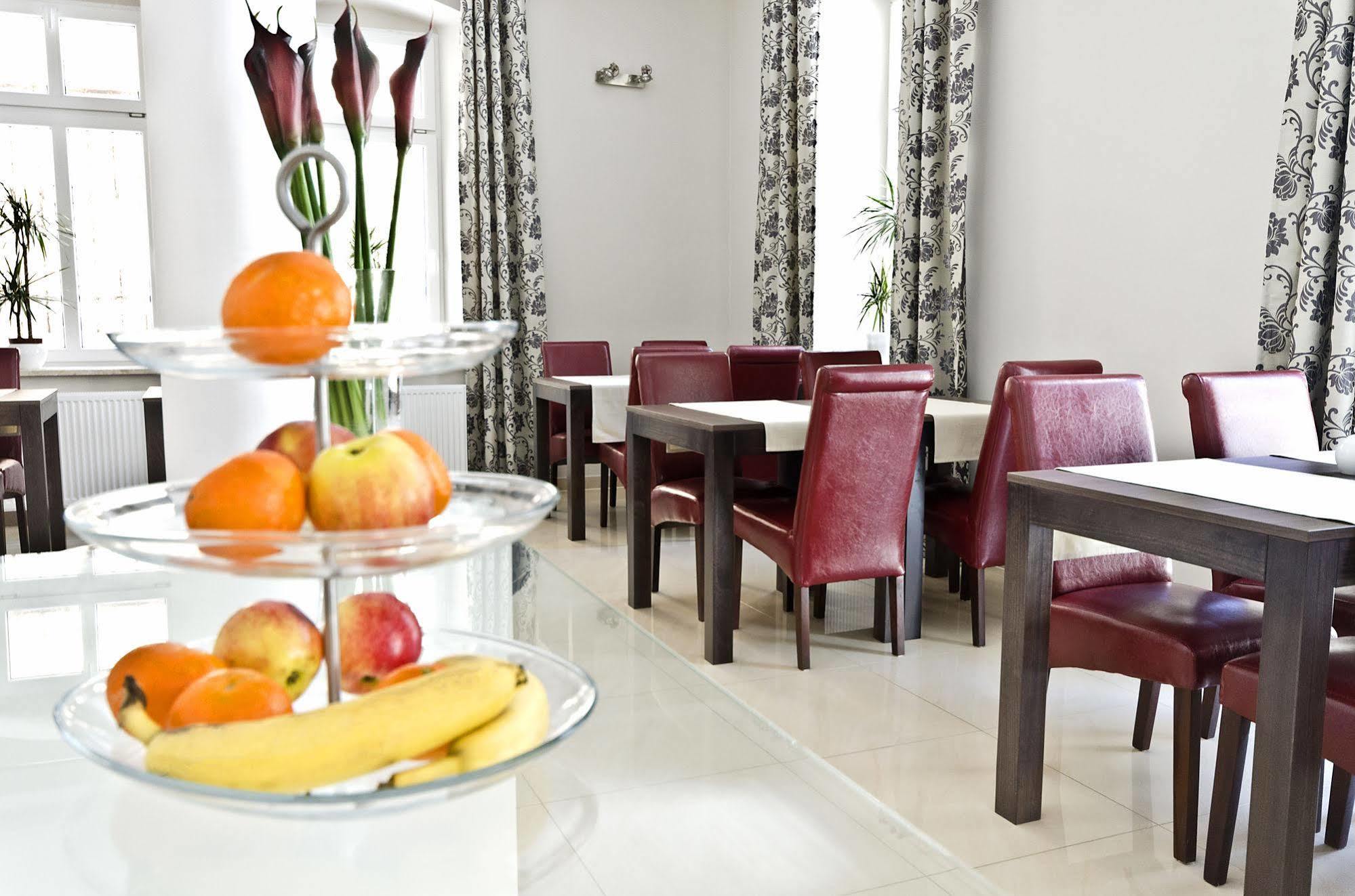 Impresja Art Resort ดุสนิกิ สดรอย ภายนอก รูปภาพ